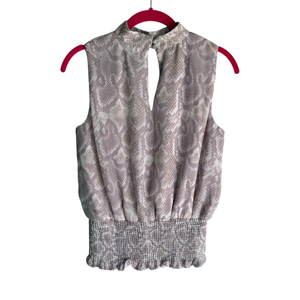 NWT WHITE HOUSE BLACK MARKET Lavender Pink Low Cut Sleeveless Ladies Blouse, 2 - Picture 2 of 6